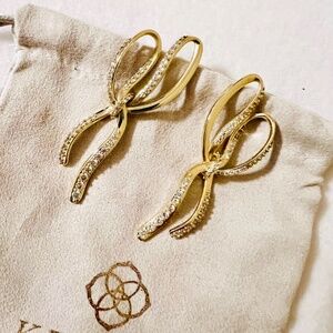 NWOT Kendra Scott Sasha gold earrings